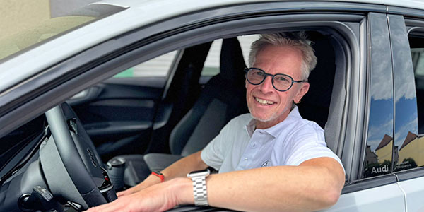 Fahrlehrer Andreas Ködel in der Fahrschule Palfi